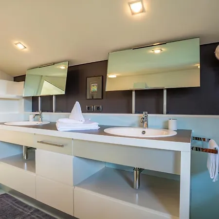 Tubris Living Apartment