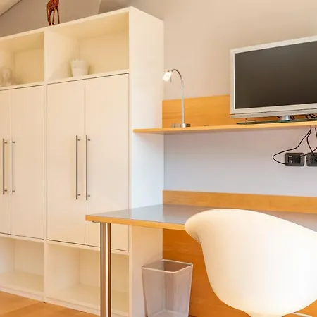 Apartment Tubris Living *